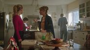 RD-Caps-3x09-No-Exit-39-Betty-Alice