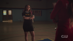 Toni tells Cheryl to get her act together