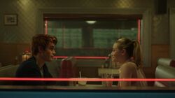 Watch riverdale episode 1 deals