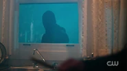 RD-Caps-2x02-Nighthawks-82-Reggie-Black-Hood.png (909 KB)