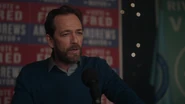 RD-Caps-2x20-Shadow-of-a-Doubt-98-Fred.jpg (100 KB)