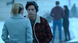 Season 1 Episode 13 The Sweet Hereafter Betty Jughead (6)