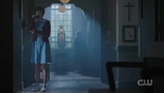 RD-Caps-7x15-Miss-Teen-Riverdale-133-Midge.png (1.42 MB)
