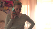 RD-Caps-2x02-Nighthawks-21-Betty