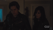RD-Caps-3x19-Fear-The-Reaper-55-Jughead-Gladys.png (728 KB)