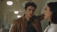 RD-Caps-3x10-The-Stranger-17-Reggie