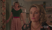 RD-Caps-7x15-Miss-Teen-Riverdale-135-Betty-Alice