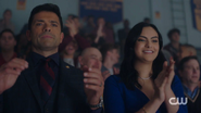 RD-Caps-2x11-The-Wrestler-100-Hiram-Veronica