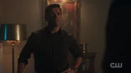 RD-Caps-2x11-The-Wrestler-82-Hiram.png (1 MB)