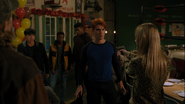 RD-Caps-4x07-The-Ice-Storm-73-Eddie-Malcolm-Munroe-Archie-Darla