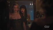 RD-Caps-7x06-Peep-Show-32-Betty-Veronica