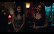 RD-Promo-4x18-Lynchian-27-Veronica-Cheryl