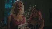 RD-Caps-4x13-The-Ides-of-March-59-Hermosa-Toni
