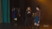 RD-Caps-2x18-A-Night-To-Remember-88-Alice-Midge.png (1.61 MB)