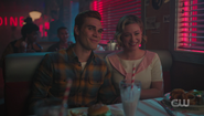 RD-Caps-7x20-Goodbye-Riverdale-81-Betty-Archie