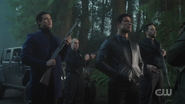 RD-Caps-5x07-Fire-in-the-Sky-78-Reggie-Hiram