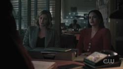 Betty introduces Veronica to Drake