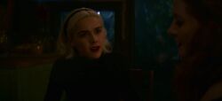 CAOS-Caps-2x07-The-Miracles-of-Sabrina-Spellman-69-Sabrina