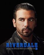 RD-S4-FP-Jones-Promotional-Portrait-02.jpg (212 KB)