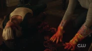 RD-Caps-2x12-The-Wicked-and-The-Divine-133-Shady-Man.png (1.32 MB)