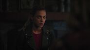 RD-Caps-3x09-No-Exit-57-Betty