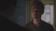 RD-Caps-3x10-The-Stranger-66-Archie