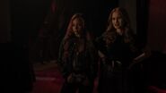 RD-Caps-3x12-Bizarrodale-43-Toni-Cheryl