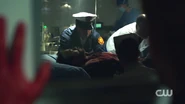 RD-Caps-2x01-A-Kiss-Before-Dying-16-Fred.png (783 KB)