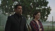 RD-Caps-3x07-The-Man-in-Black-39-Hiram-Laurie