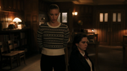 RD-Caps-4x16-The-Locked-Room-84-Betty-Donna