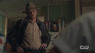 RD-Caps-2x12-The-Wicked-and-The-Divine-10-Sheriff-Keller.png (986 KB)