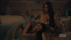 RD-Caps-5x01-Climax-134-Veronica-Hermione.png