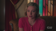 RD-Caps-7x20-Goodbye-Riverdale-98-Betty