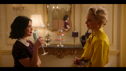 KK-Caps-1x09-Wishin-&-a-Hopin-07-Katy-Gloria