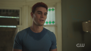 RD-Caps-5x05-Homecoming-108-Archie