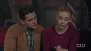 RD-Caps-2x11-The-Wrestler-22-Kevin-Betty.png (1.31 MB)