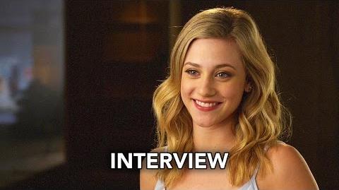 Riverdale (The CW) Lili Reinhart Interview HD