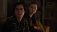 RD-Promo-4x16-The-Locked-Room-3-Jughead-Jellybean-Jones-Cooper-House.jpg (554 KB)