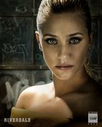 RD-S3-Betty-Cooper-Promotional-Portrait