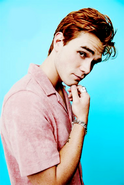 RD-S4-TV-Insider-Comic-Con-Portraits-2019-KJ.png (150 KB)