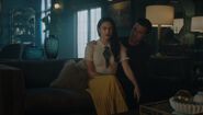 RD-Caps-6x05-The-Jughead-Paradox-49-Veronica-Reggie