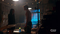 RD-Caps-2x15-There-Will-Be-Blood-88-Veronica-Archie