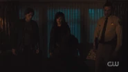 RD-Caps-3x19-Fear-The-Reaper-08-Jughead-Gladys-FP.png (870 KB)