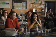 RD-Promo-5x03-Graduation-03-Betty-Veronica-Cheryl-Toni-Sweet-Pea.jpg (672 KB)