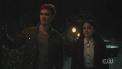 RD-Caps-5x05-Homecoming-07-Archie-Veronica