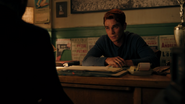 RD-Caps-4x06-Hereditary-105-Archie