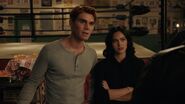 RD-Promo-4x07-The-Ice-Storm-24-Archie-Veronica