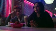 RD-Caps-2x20-Shadow-of-a-Doubt-38-Archie-Veronica