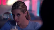 RD-Promo-2x06-Death-Proof-19-Betty.jpg (64 KB)