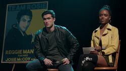RD-Caps-2x17-The-Noose-Tightens-14-Reggie-Josie.jpg